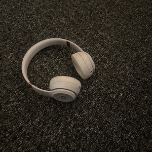Beats Solo 4 Headphones